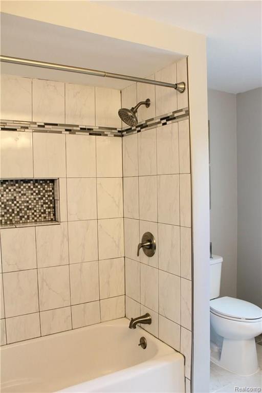 175 Arlington Drive Rochester, MI 48307 - Photo 14 of 26