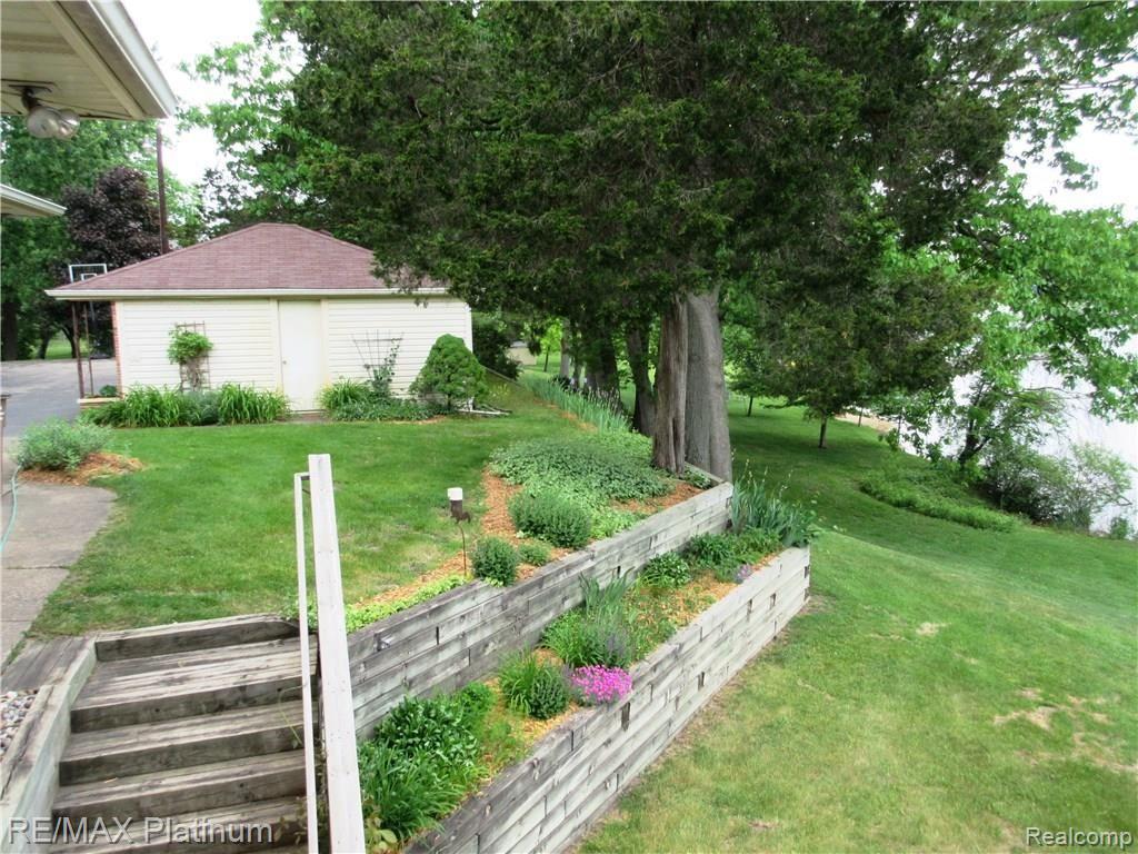 10361 Marshall Road South Lyon, MI 48178 - Photo 50 of 53 IMG_0730.JPG