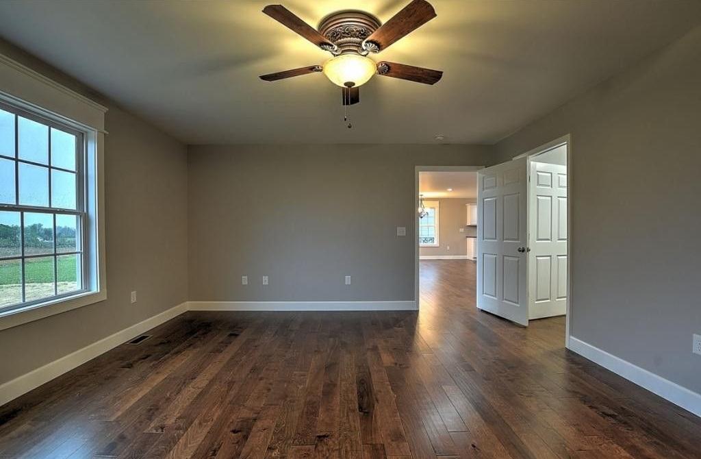 2286 Old Stage Road Greeneville, TN 37745 - Photo 27 of 37 B4