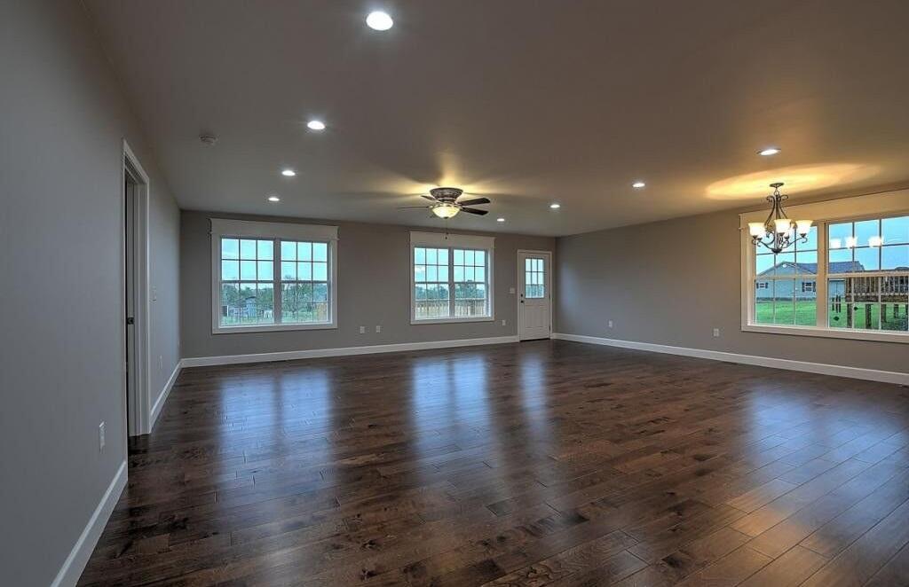 2286 Old Stage Road Greeneville, TN 37745 - Photo 8 of 37 20191109004238841356000000-o