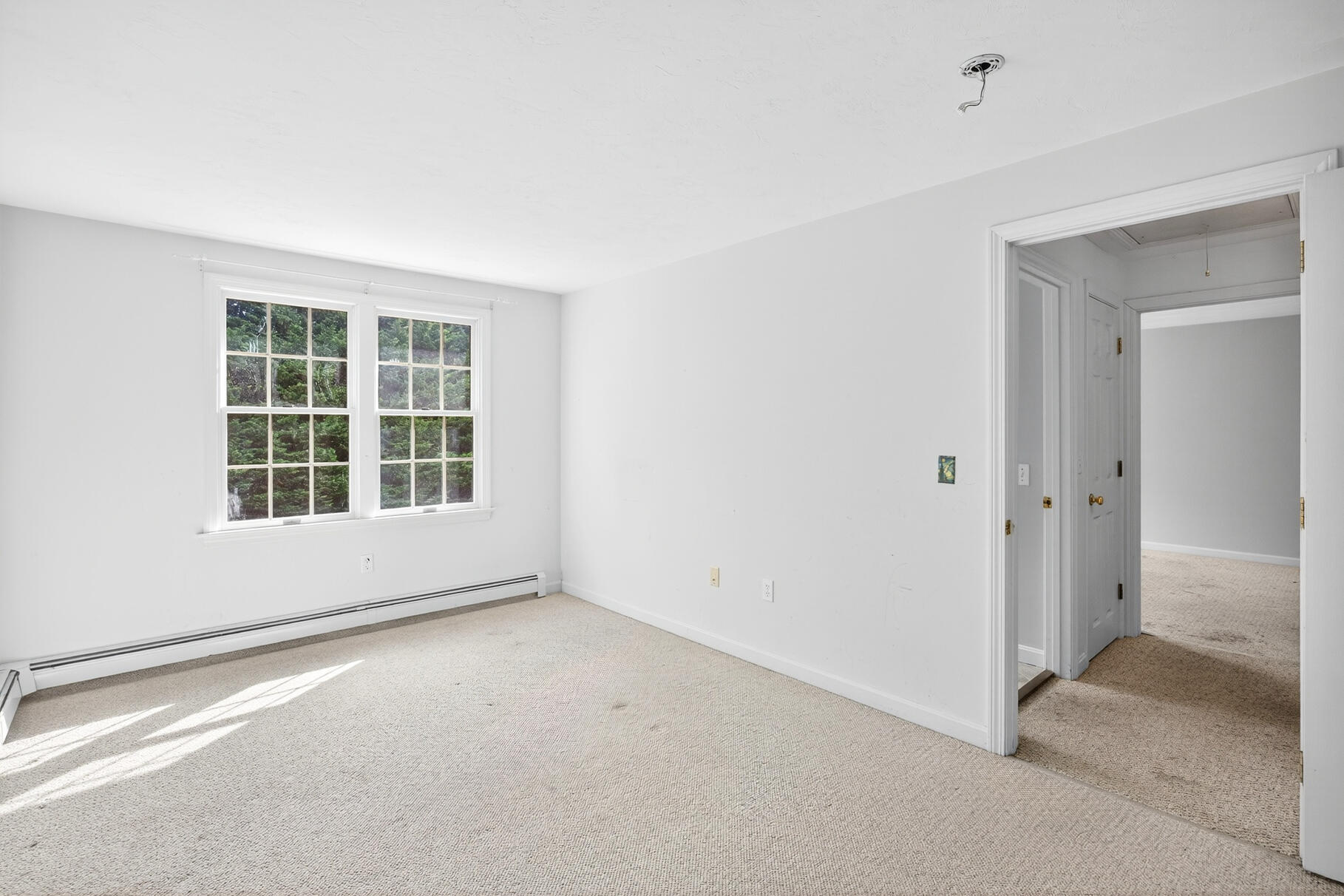 30 Fox Crossing Road Brewster, MA 02631 - Photo 29 of 36 an empty room with windows and closet