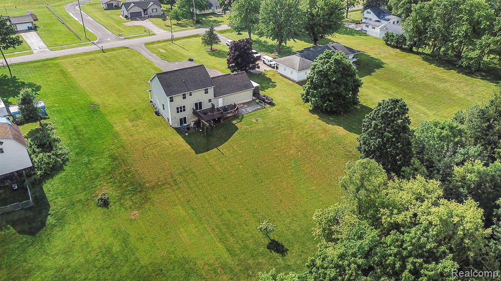 8214 New Lothrop Road New Lothrop, MI 48460 - Photo 23 of 27