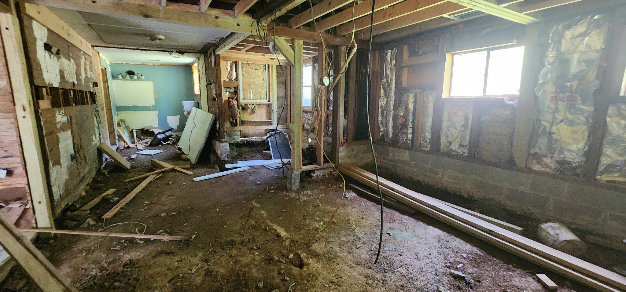 505 Draper Street Paris, TN 38242 - Photo 11 of 11 a view of a room with gym equipment