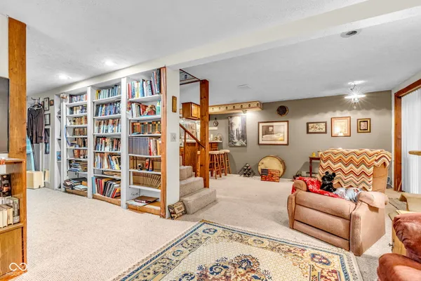 $575,000 | 646 Jefferson Valley, Coatesville, IN 46121
