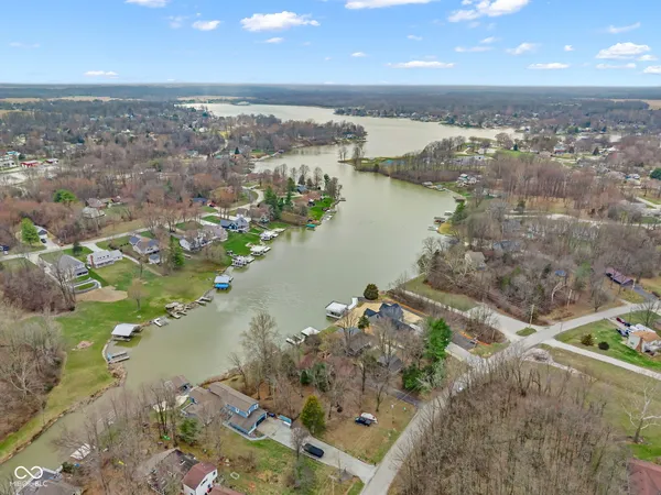 $575,000 | 646 Jefferson Valley, Coatesville, IN 46121