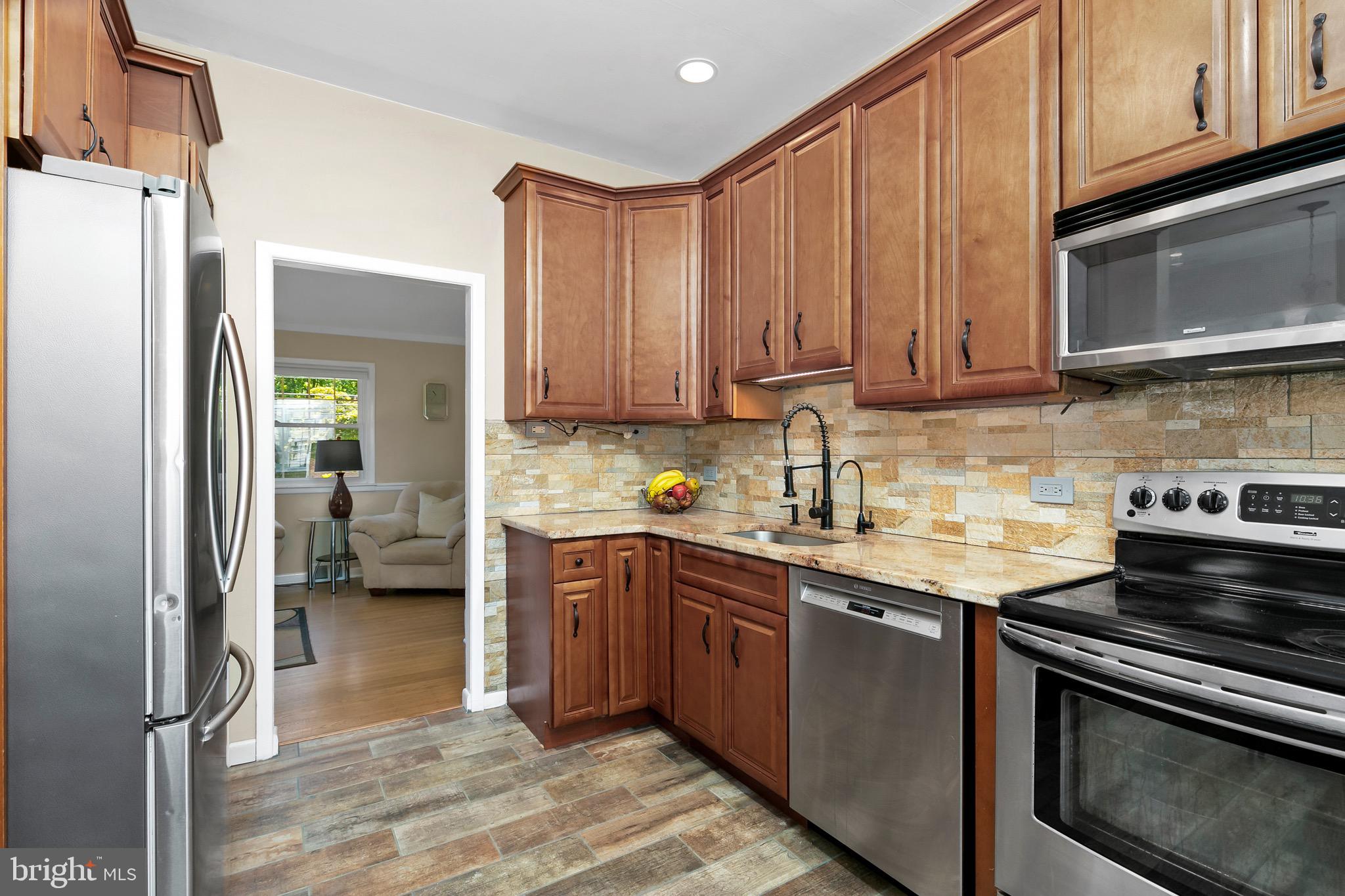 411 Howard Road Cherry Hill, NJ 08034 - Photo 23 of 38 Kitchen