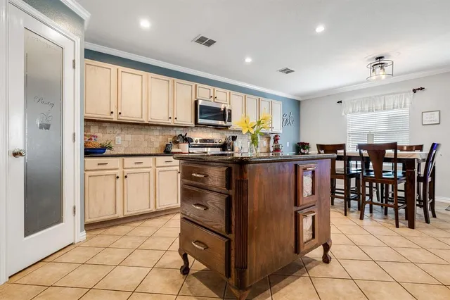 $3,790 | 3516 Bluff Creek Lane, McKinney, TX 75071