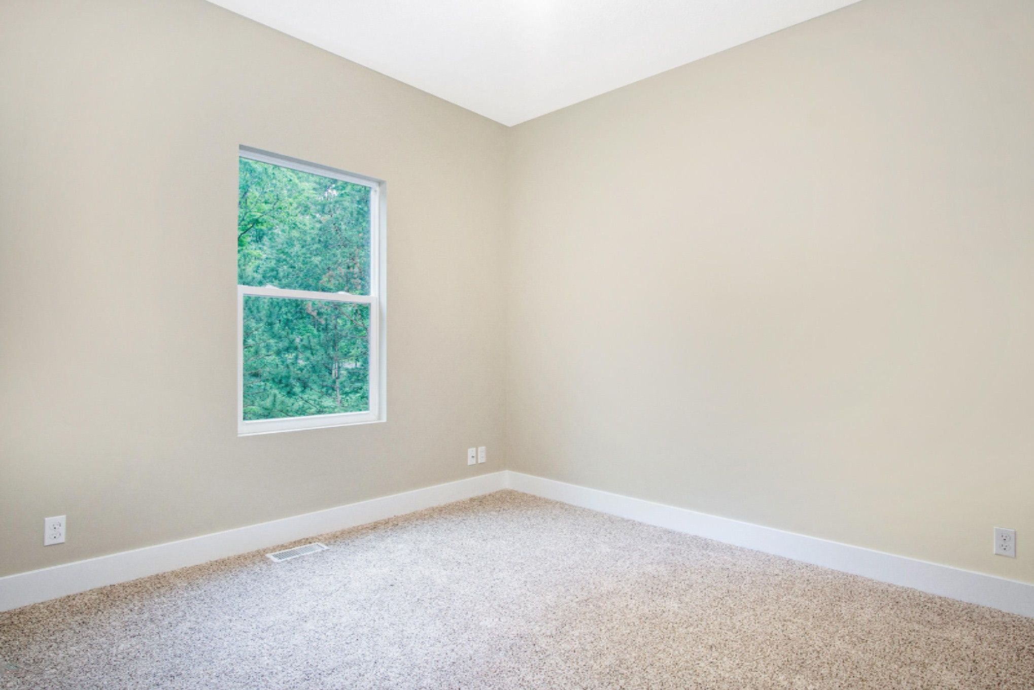 2660 Eagle Ridge Muskegon, MI 49444 - Photo 22 of 36 DSC09822-