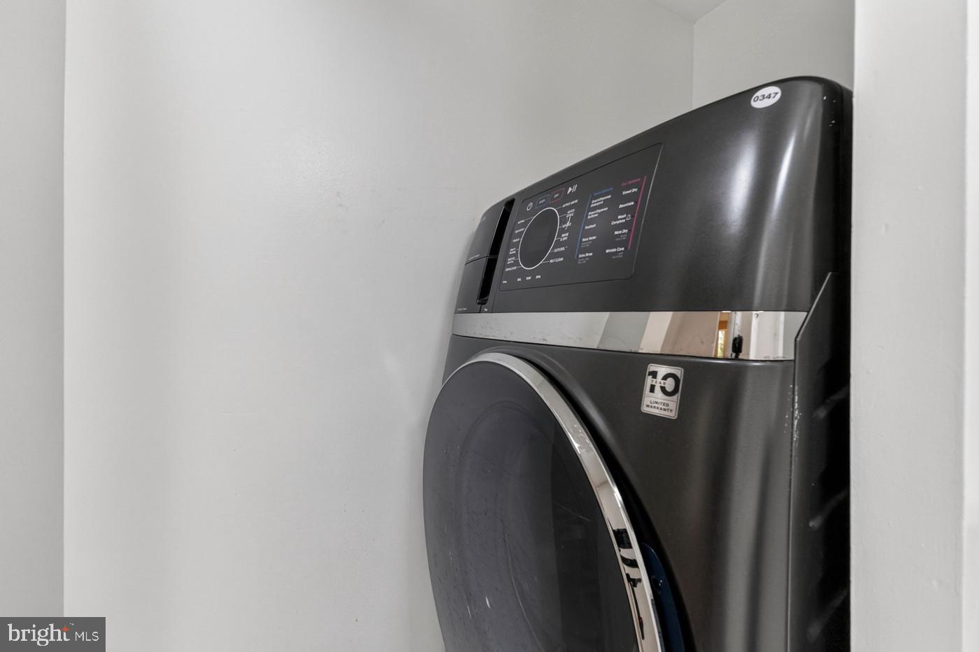 1401 North Rhodes Street, Unit 604 Arlington, VA 22209 - Photo 21 of 25