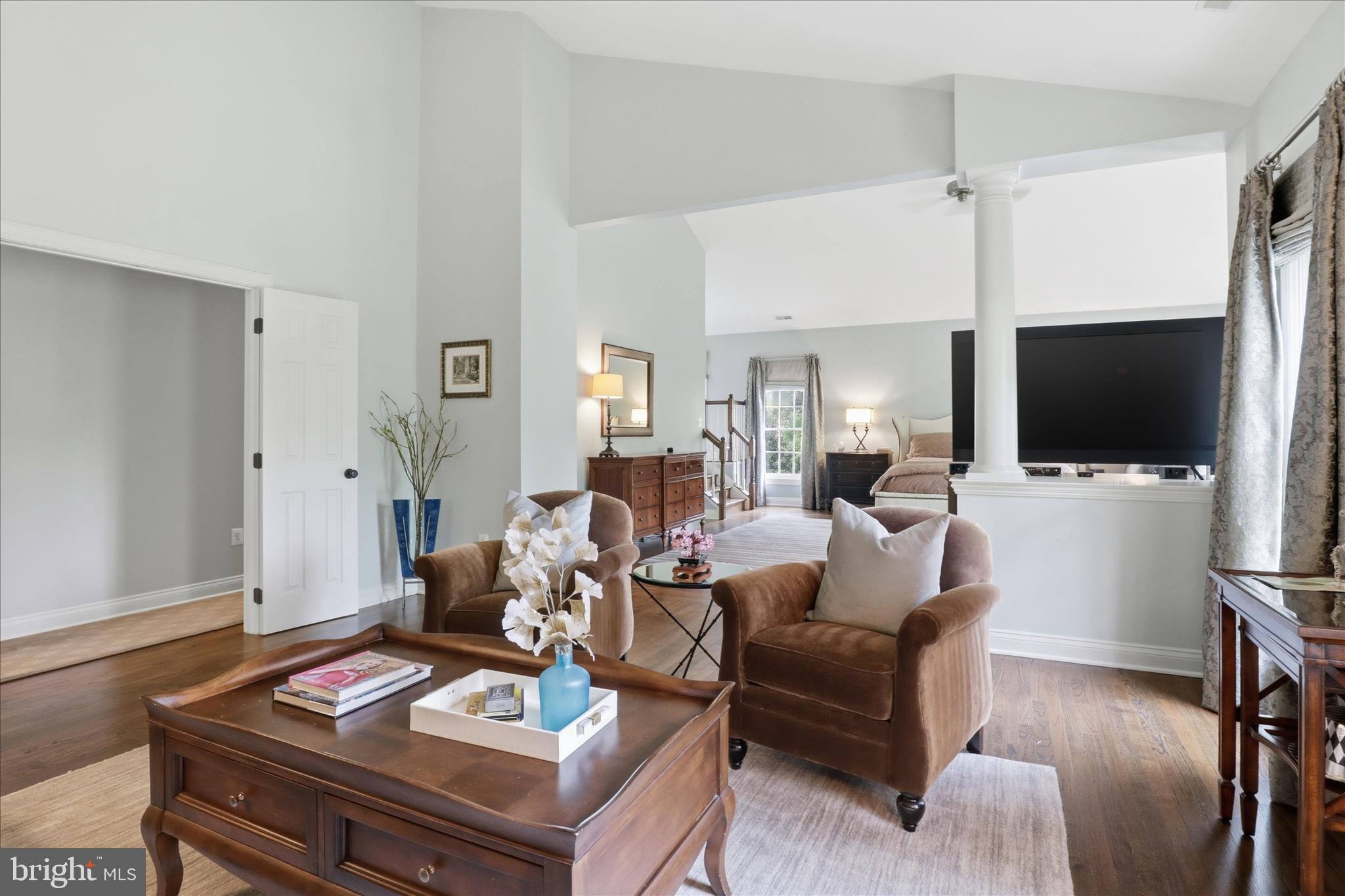 6441 Highway 193 McLean, VA 22101 - Photo 36 of 85 Primary Sitting Room
