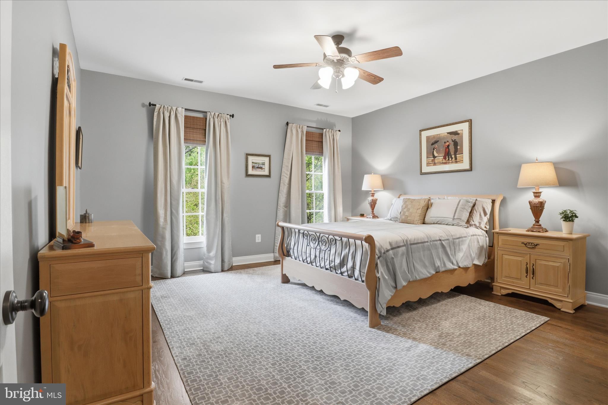 6441 Highway 193 McLean, VA 22101 - Photo 50 of 85 Front Guest Bedroom Suite
