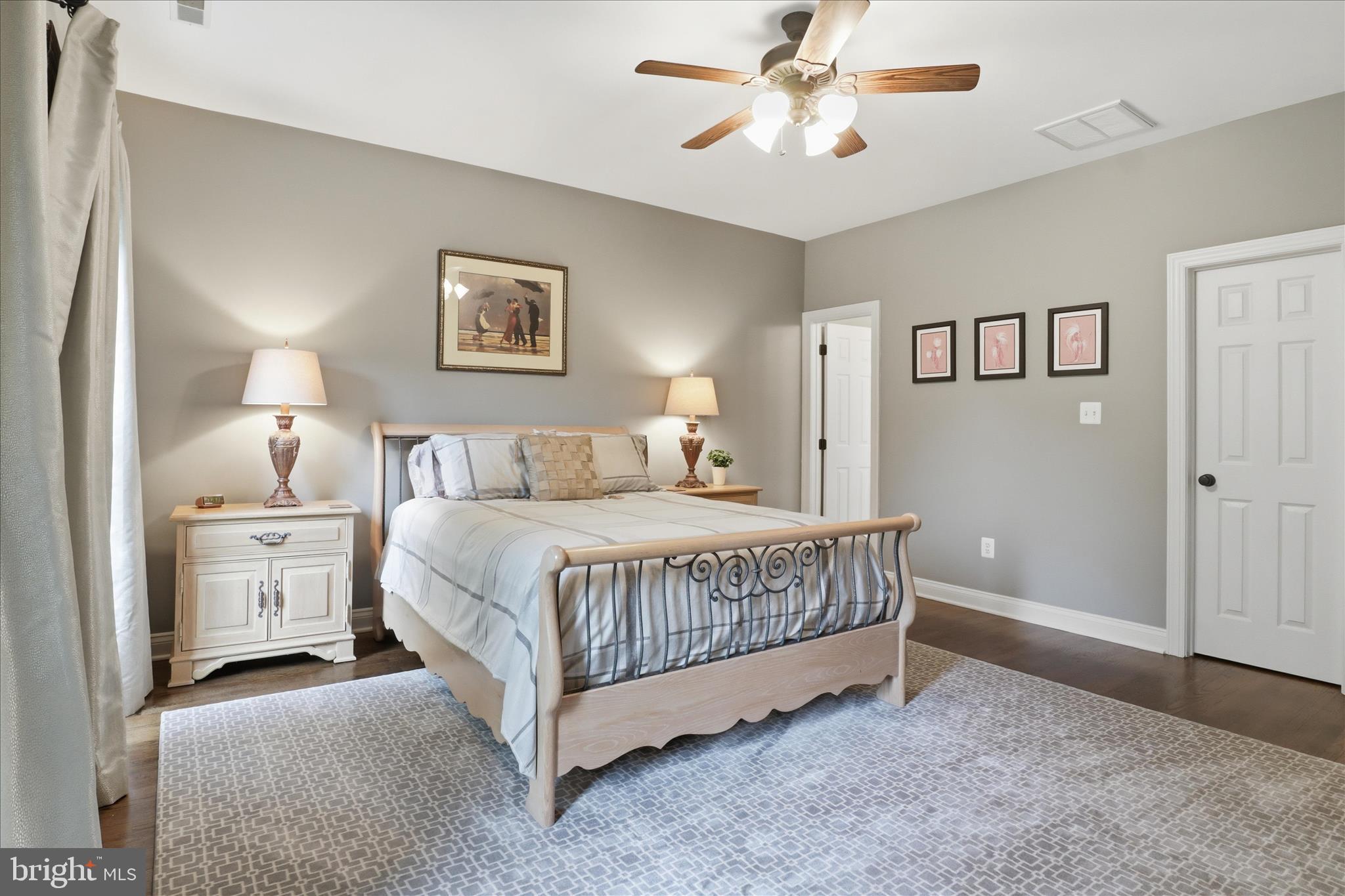 6441 Highway 193 McLean, VA 22101 - Photo 51 of 85 Front Guest Bedroom Suite