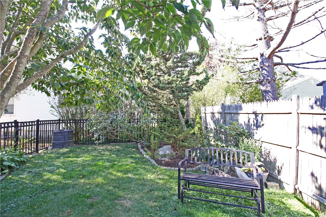 57 Admiral Kalbfus Road Newport, RI 02840 - Photo 14 of 45 Gallery Image 14