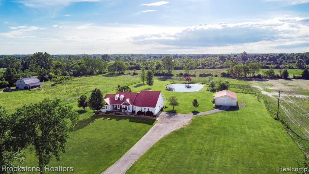 62580 Omo Road New Haven, MI 48048 - Photo 2 of 42 House_Omo-26.jpg