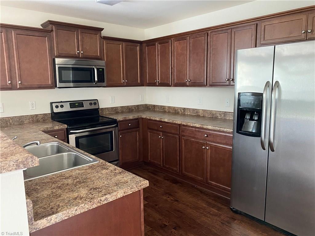 6468 Bentbrush Street Rural Hall, NC 27045 - Photo 5 of 23 Convenient kitchen with stainless appliances.