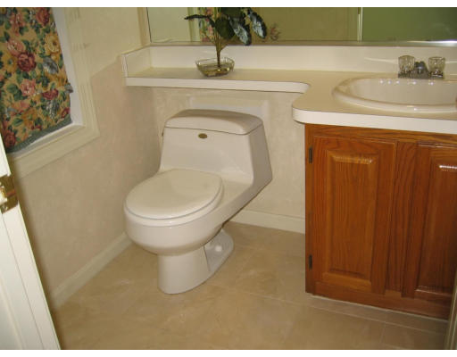 97 Stone Ridge Road, Unit 97 Franklin, MA 02038 - Photo 20 of 30 Gallery Image 20