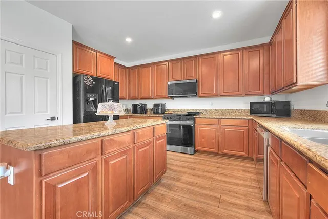 $700,000 | 35718 Elk Lane, Murrieta, CA 92563