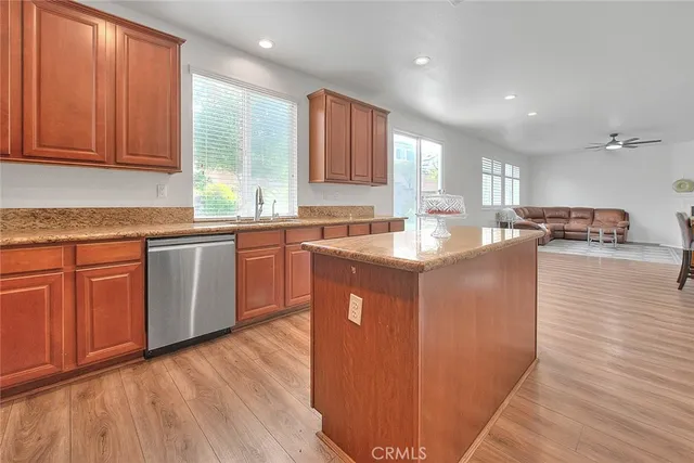 $700,000 | 35718 Elk Lane, Murrieta, CA 92563