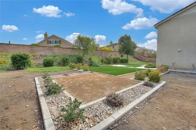 $700,000 | 35718 Elk Lane, Murrieta, CA 92563