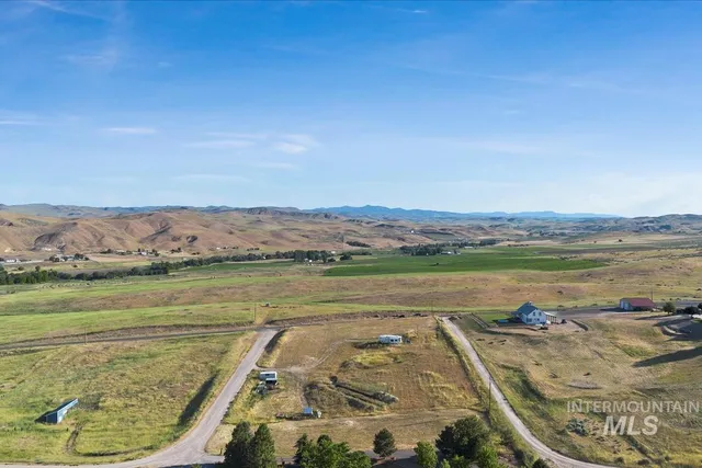 $269,900 | Loafer Lane, Weiser, ID 83672