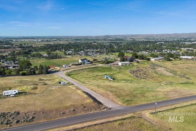$269,900 | Loafer Lane, Weiser, ID 83672