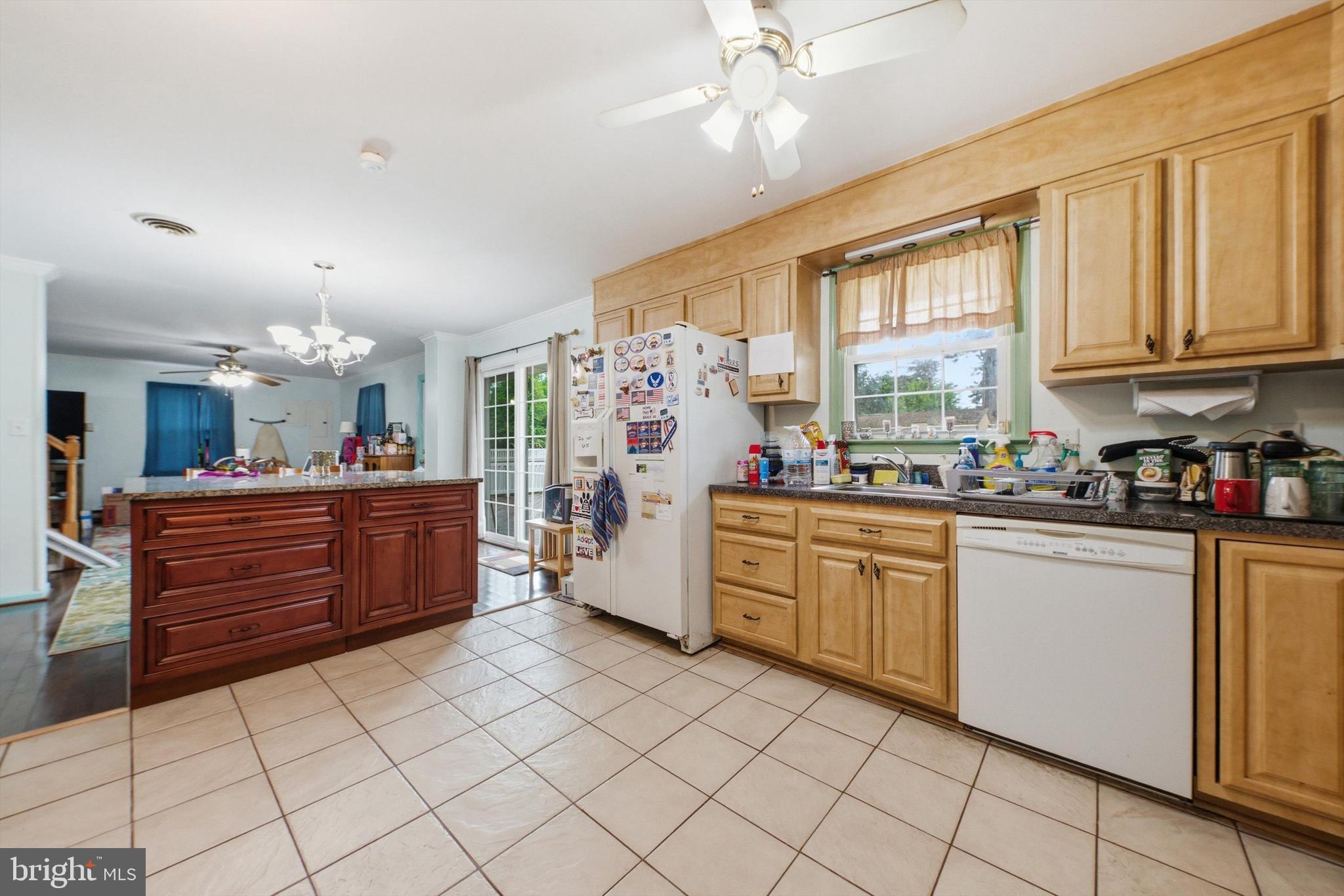 776 Evergreen Road Severn, MD 21144 - Photo 9 of 55 Kitchen