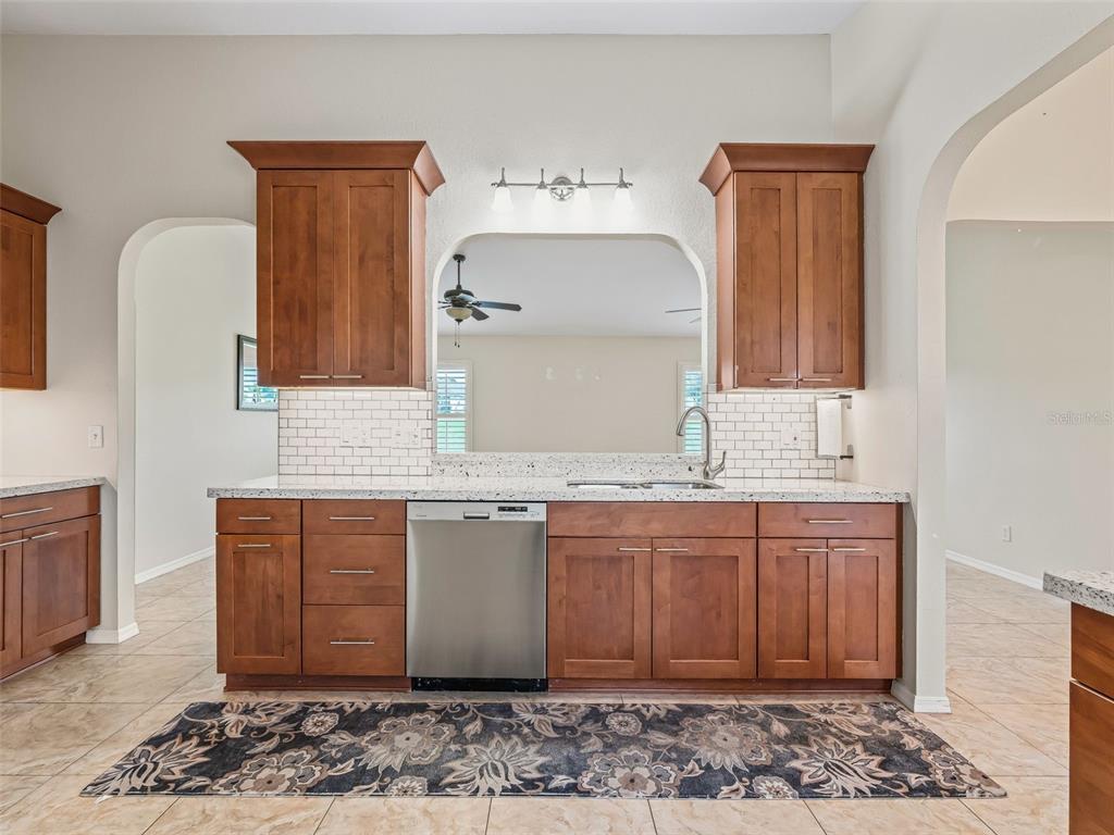 12115 Southeast 176th Loop Summerfield, FL 34491 - Photo 12 of 47