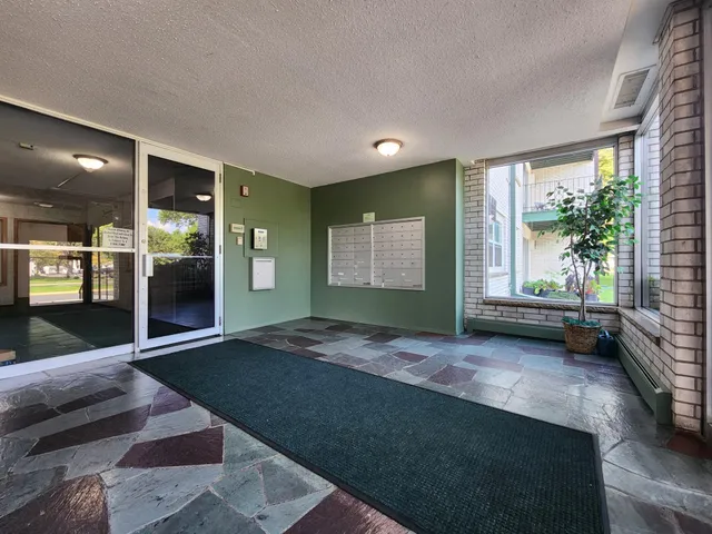 $165,000 | 2720 Dale Street North, Unit C208, Roseville, MN 55113