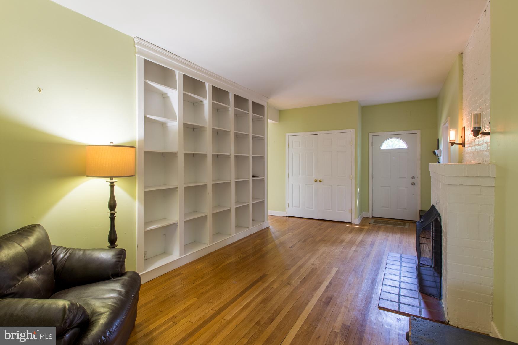 17 Hilltop Road Towson, MD 21286 - Photo 5 of 41