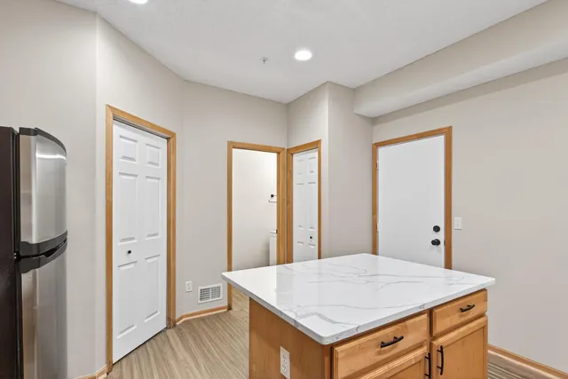 $280,000 | 879 Braunworth Court, Chaska, MN 55318