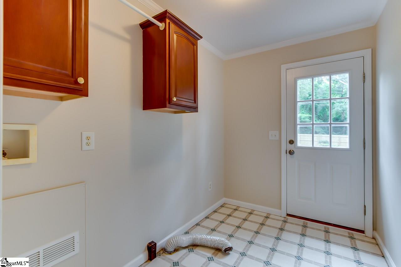 501 Brooks Road Mauldin, SC 29662 - Photo 18 of 33