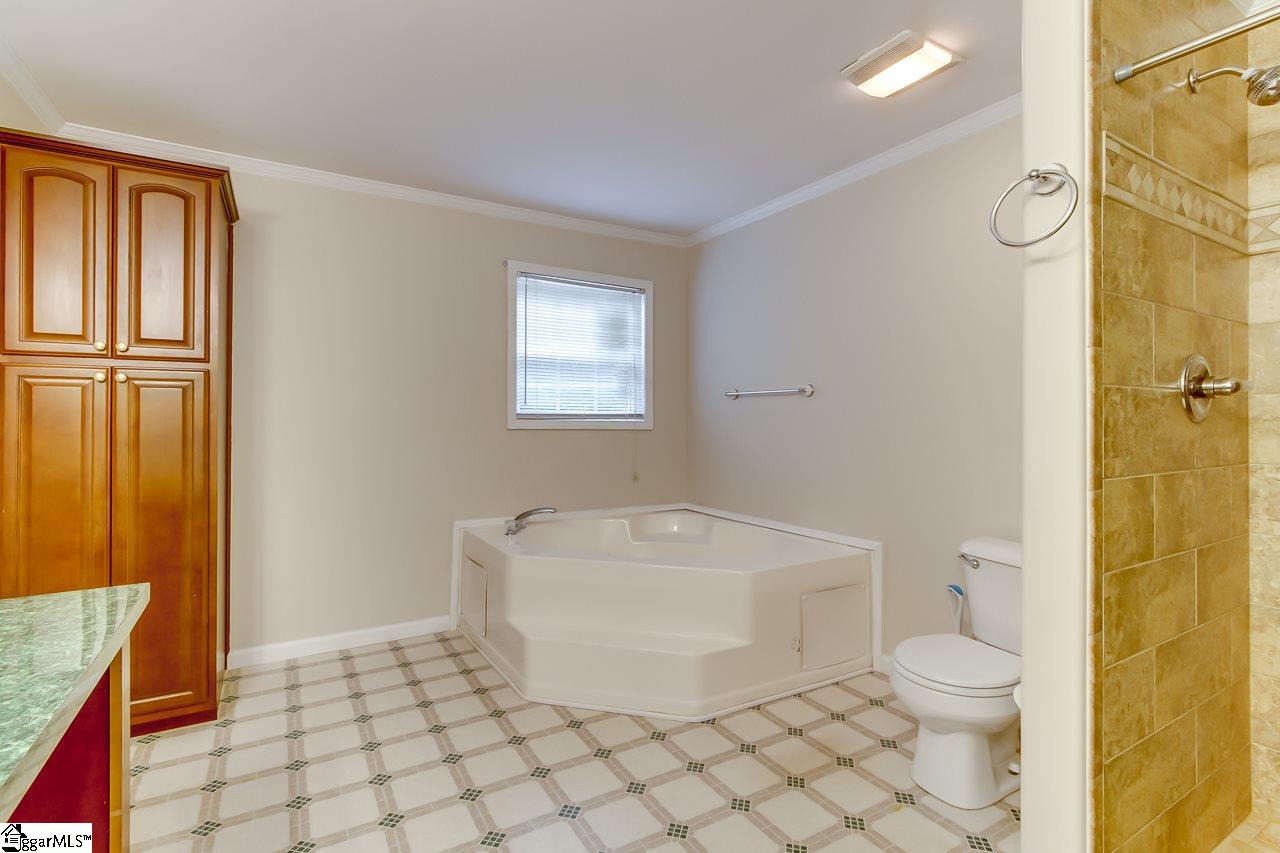 501 Brooks Road Mauldin, SC 29662 - Photo 25 of 33