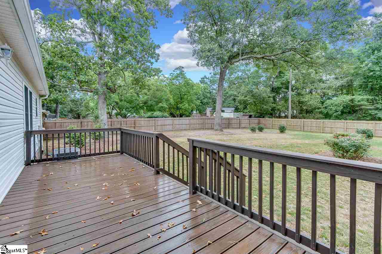 501 Brooks Road Mauldin, SC 29662 - Photo 30 of 33