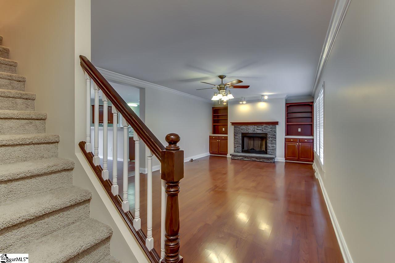 501 Brooks Road Mauldin, SC 29662 - Photo 5 of 33