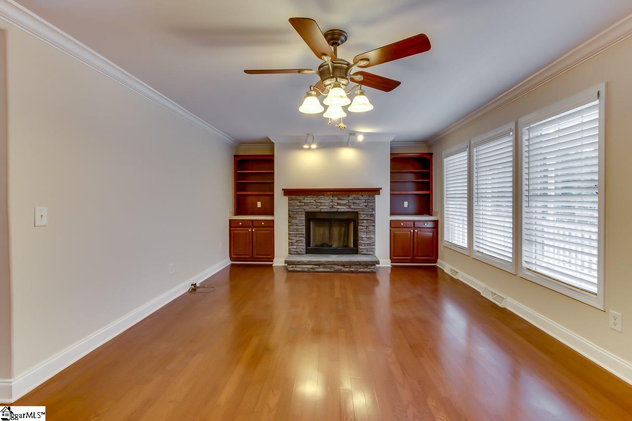 501 Brooks Road Mauldin, SC 29662 - Photo 8 of 33