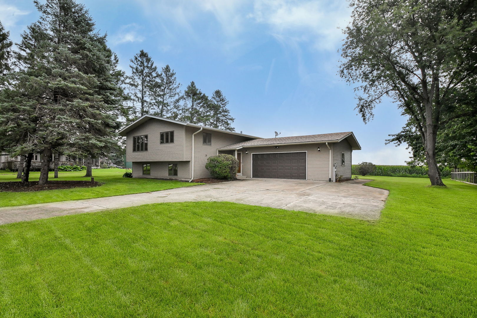 2S557 Bliss Road Sugar Grove, IL 60554 - Photo 1 of 23 Gallery Image 1