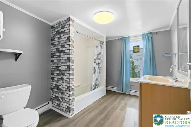 $179,000 | 424 Cedar Street, Allentown, PA 18102