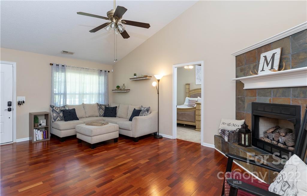 2210 Highwood Road Rock Hill, SC 29732 - Photo 3 of 18 Gallery Image 3
