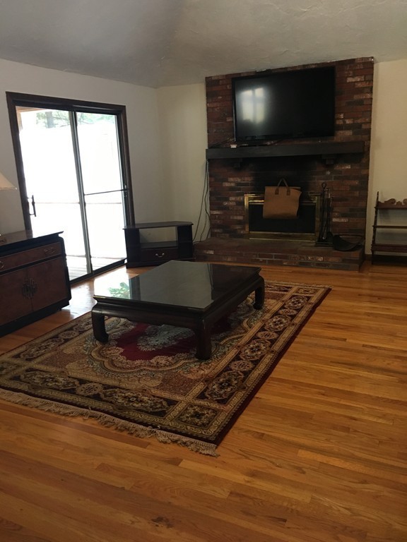 312 Maynard Road Sudbury, MA 01776 - Photo 11 of 22