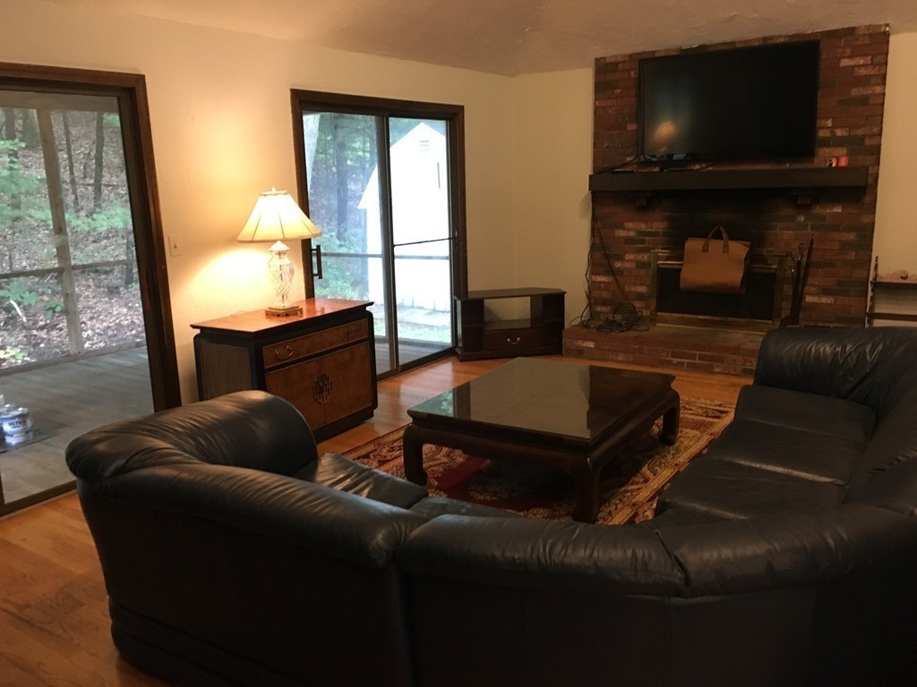 312 Maynard Road Sudbury, MA 01776 - Photo 9 of 22