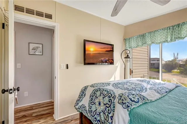 a view of a basketball court