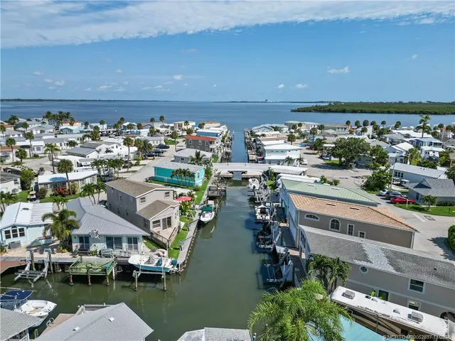 $350,000 | 716 Nettles Boulevard, Jensen Beach, FL 34957