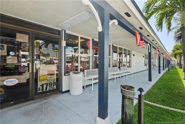 $350,000 | 716 Nettles Boulevard, Jensen Beach, FL 34957