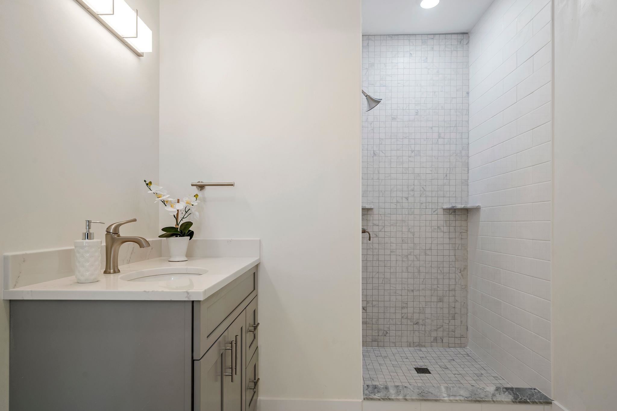 73 Prospect Street, Unit 4 Portsmouth, NH 03801 - Photo 24 of 32