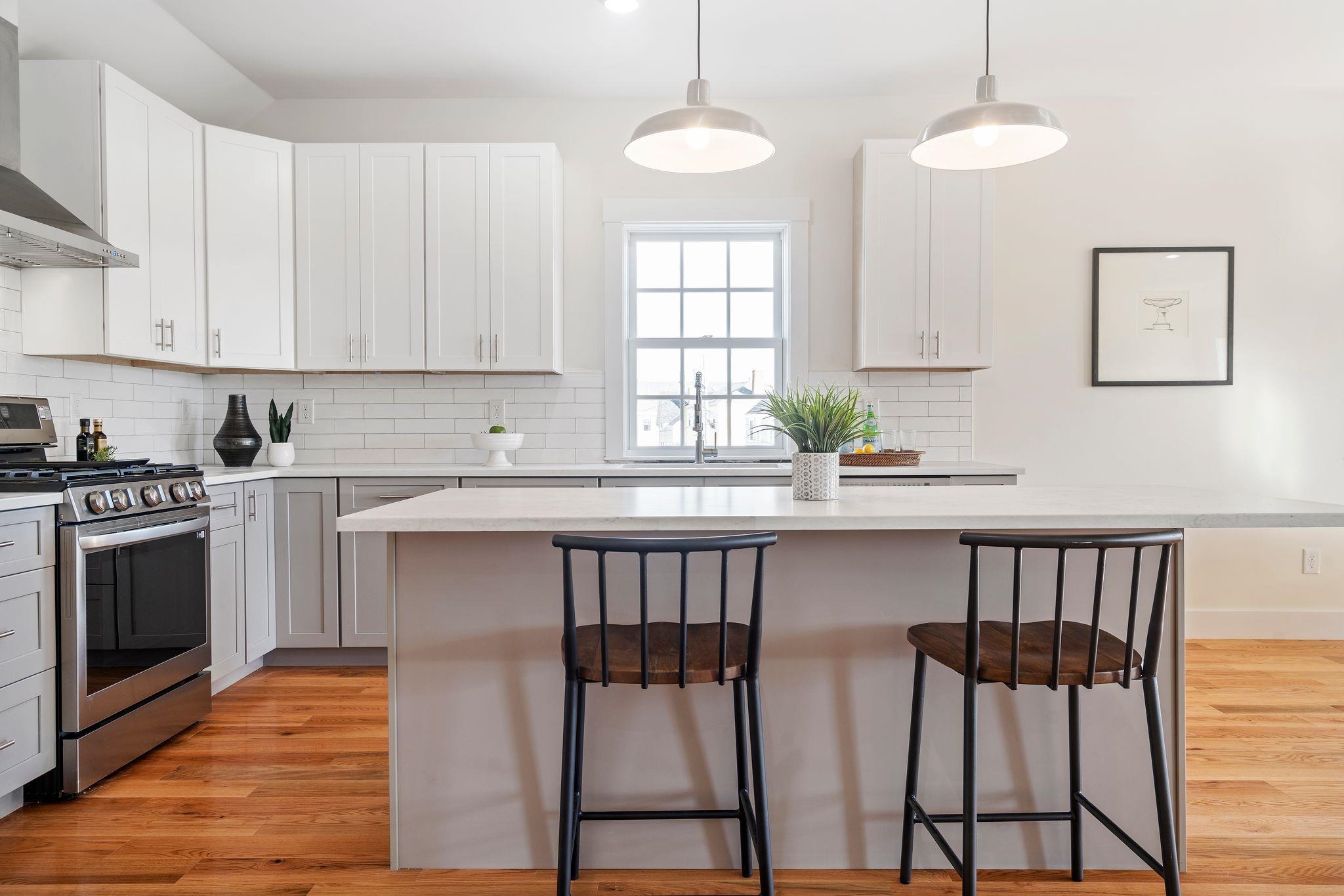 73 Prospect Street, Unit 4 Portsmouth, NH 03801 - Photo 4 of 32