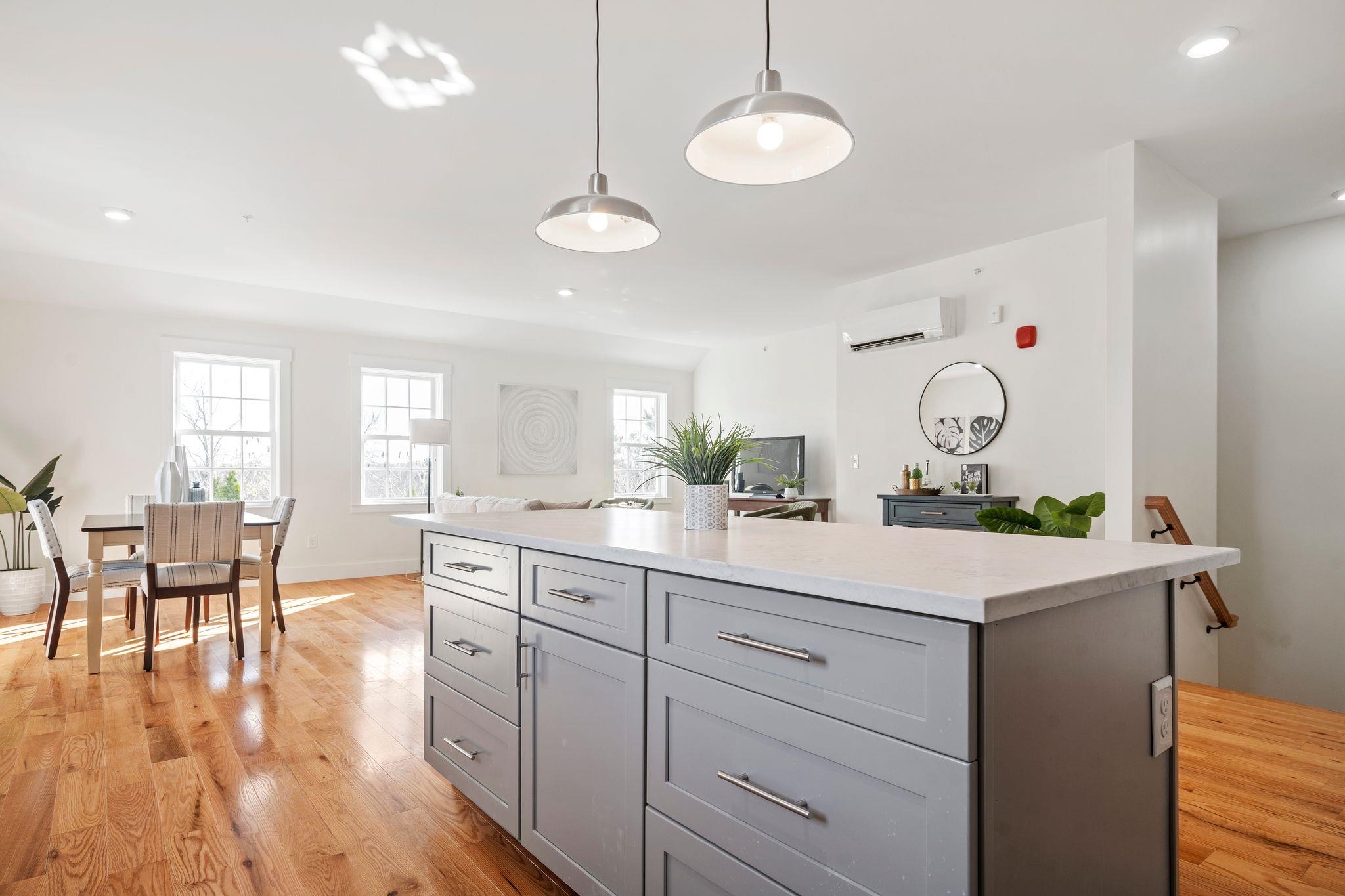 73 Prospect Street, Unit 4 Portsmouth, NH 03801 - Photo 8 of 32
