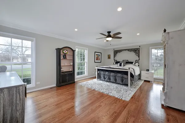 $749,900 | 176 Blair Lane, Inverness, IL 60067