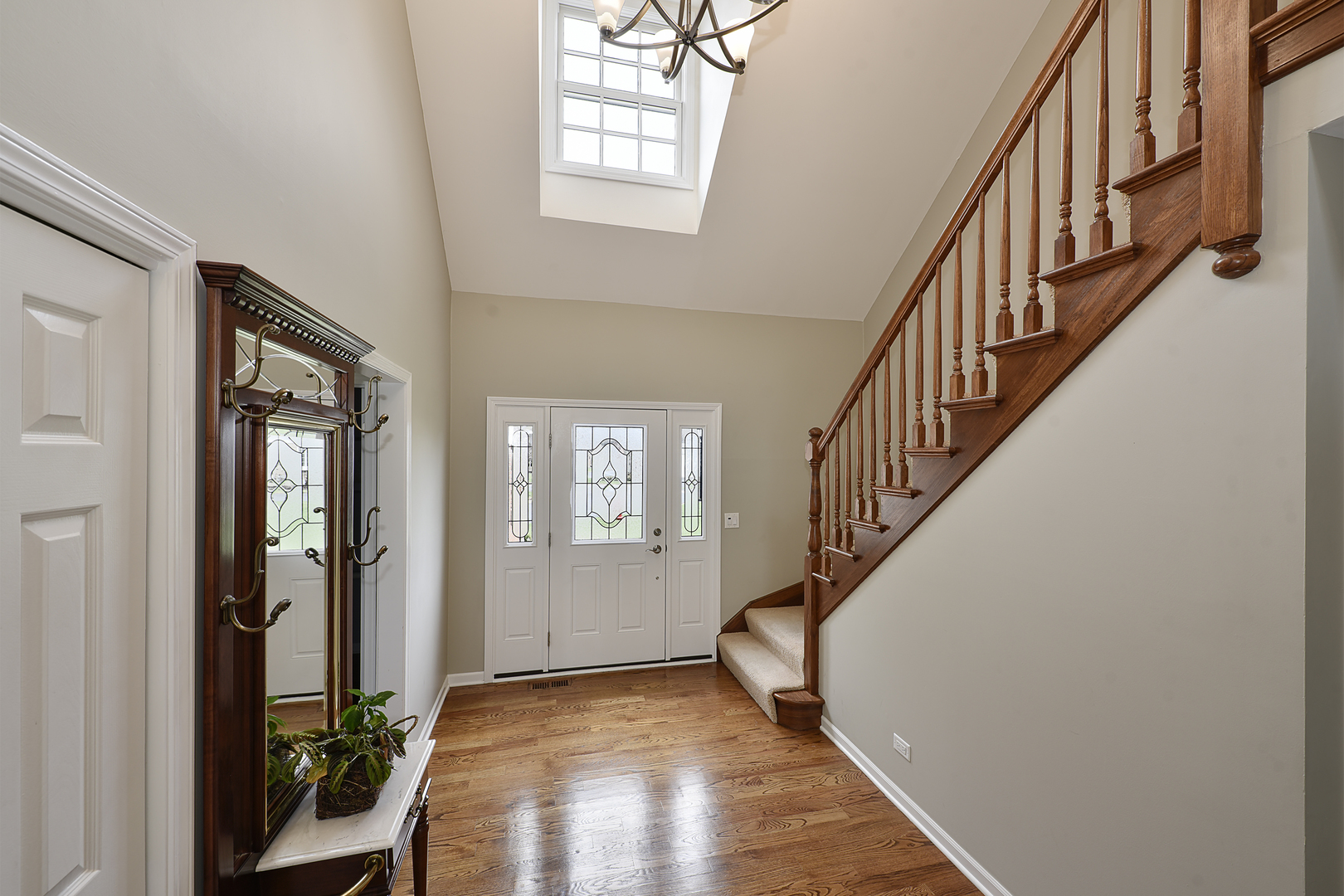 176 Blair Lane Inverness, IL 60067 - Photo 2 of 26