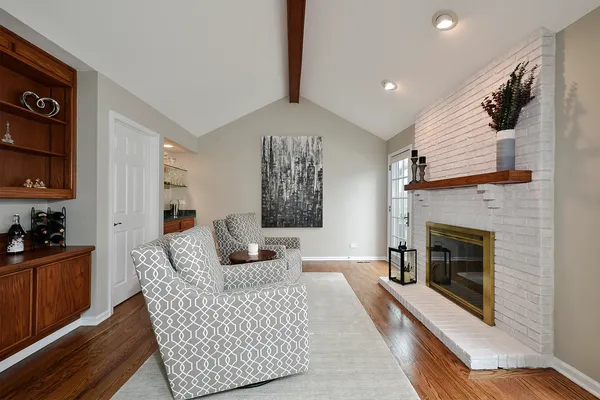 $749,900 | 176 Blair Lane, Inverness, IL 60067