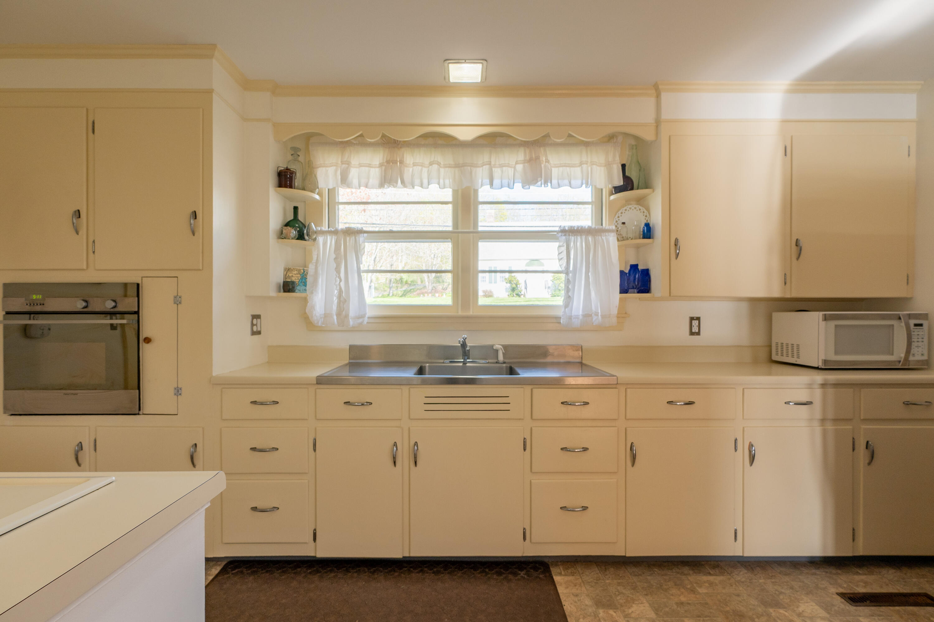 61 Bristol Road Damariscotta, ME 04543 - Photo 6 of 55 004-61 Bristol Rd-4